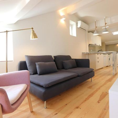 Romantic Nest For A Getaway At Downtown With Design Лиссабон Экстерьер фото