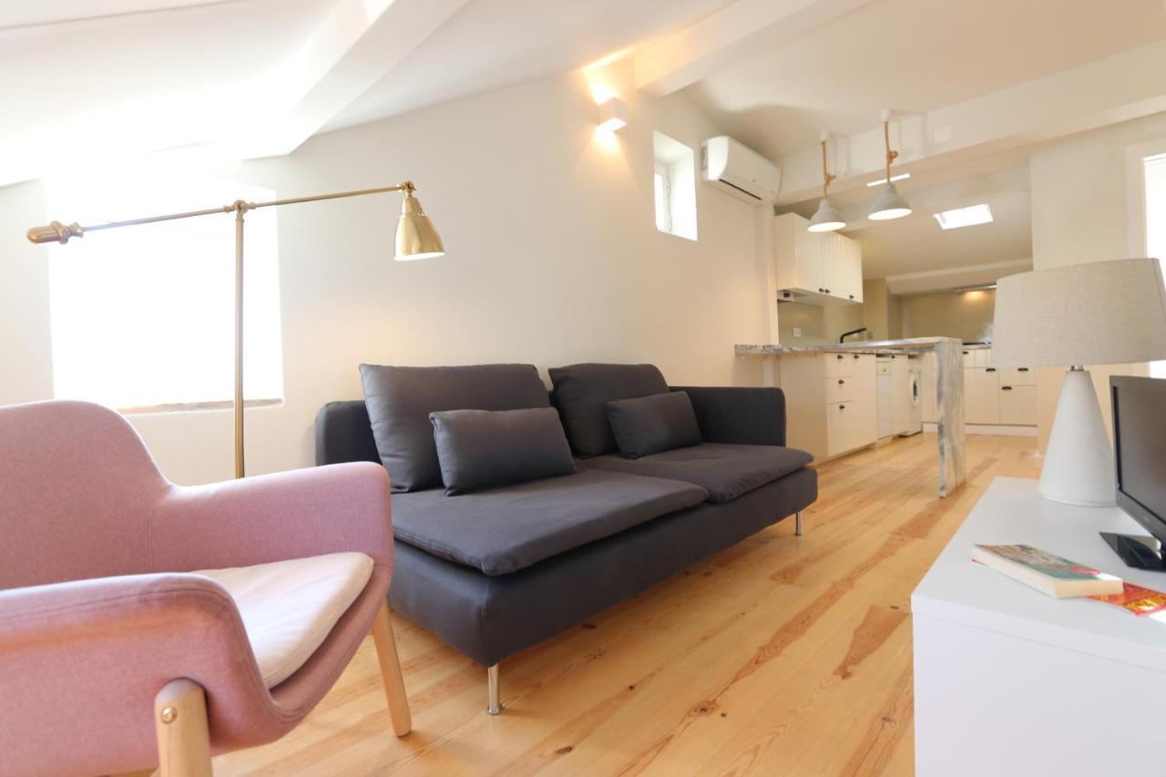 Romantic Nest For A Getaway At Downtown With Design Лиссабон Экстерьер фото